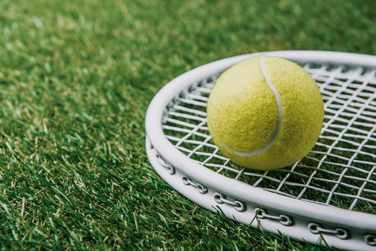 Clay, hard, grass or indoor: how the surface changes your game plan