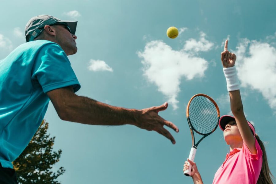 Forehand on a clay court